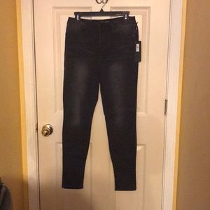 Faded Black Eva Longoria Jegging